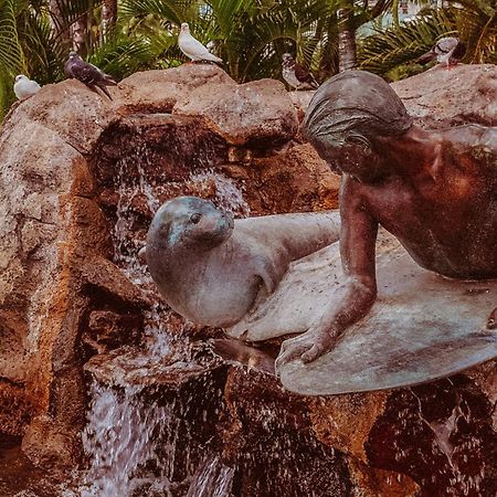 Royal Grove Waikiki Otel Honolulu Dış mekan fotoğraf