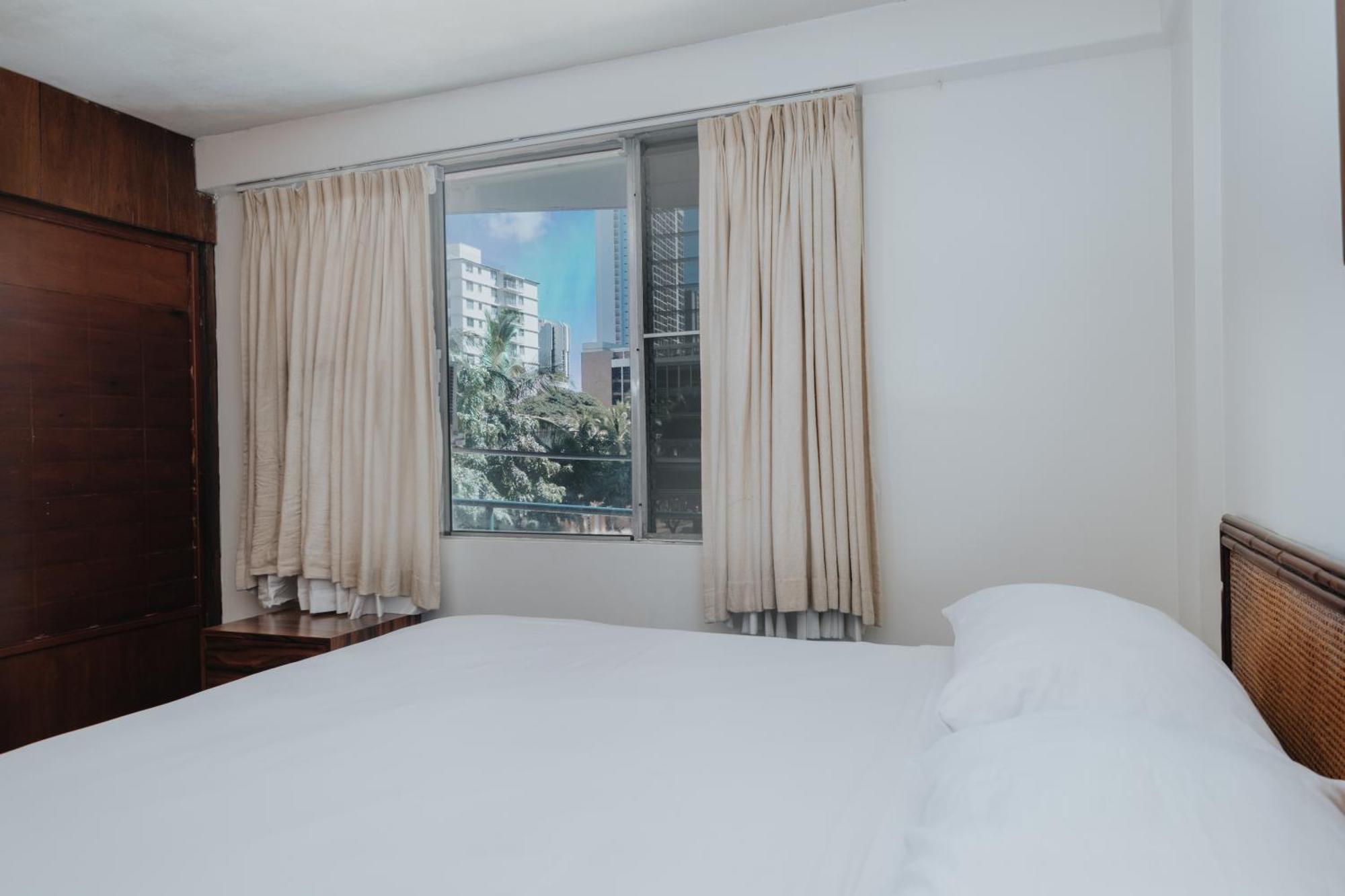 Royal Grove Waikiki Otel Honolulu Dış mekan fotoğraf